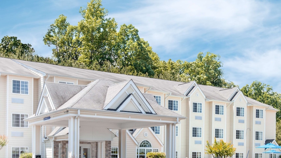 Microtel Inn & Suites by Wyndham Gardendale/Birmingham North