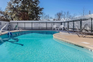 Pool - Rodeway Inn Augusta South (Augusta)