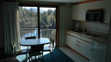 Iron/ironing board, Internet