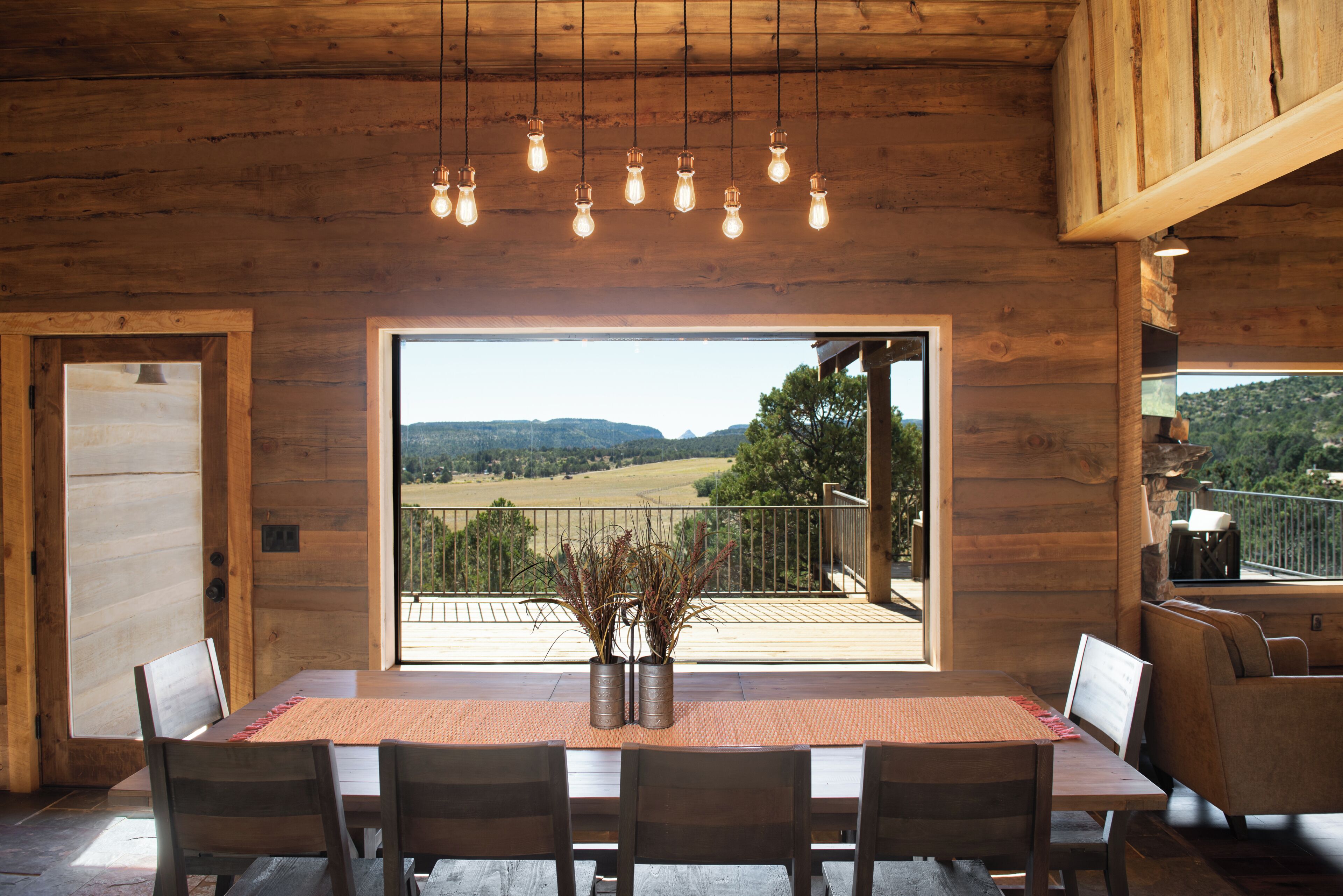 Family House, Valley View | In-room dining