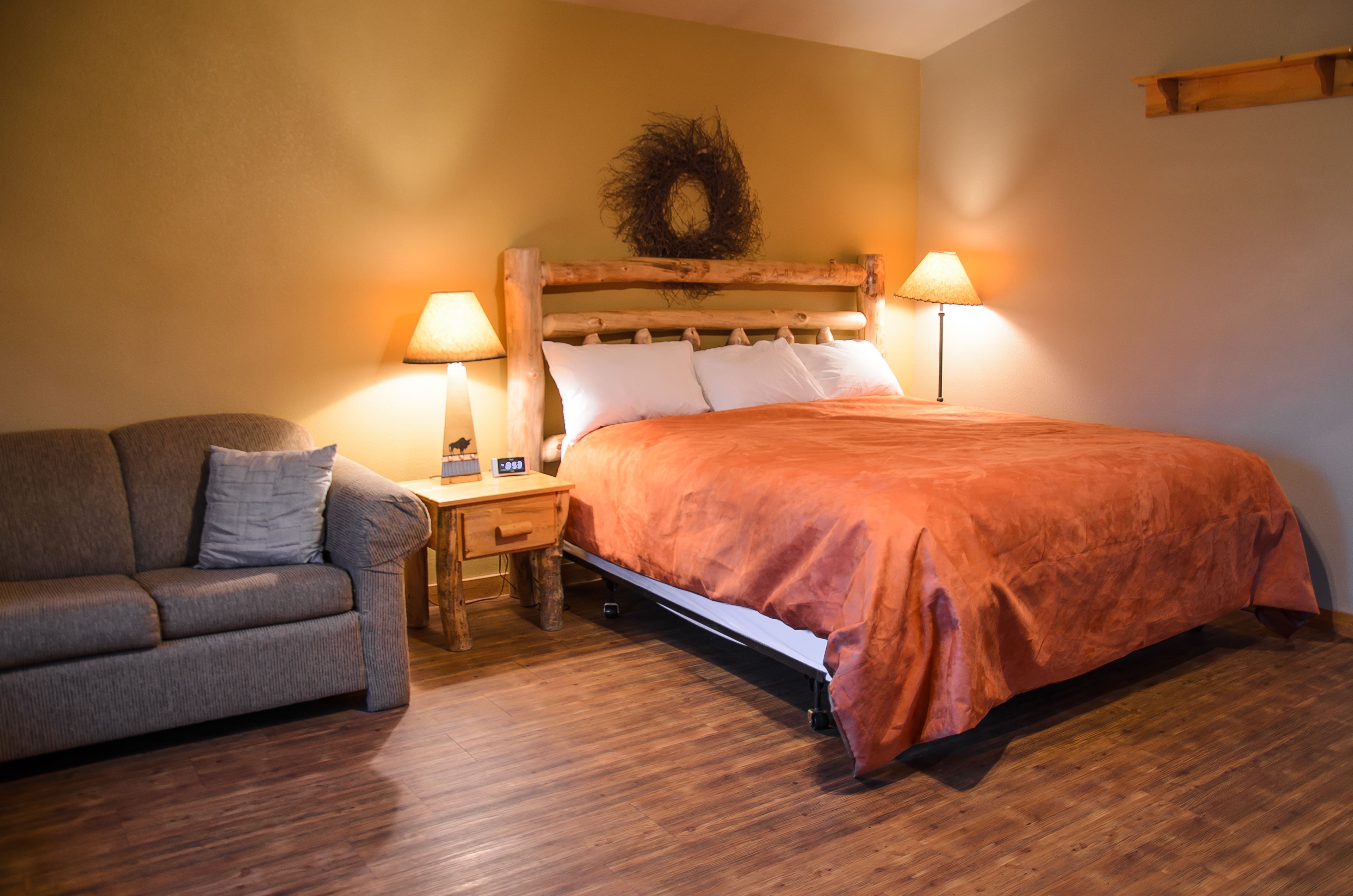 Sengetøy av topp kvalitet, senger med overmadrass og wi-fi (inkludert)