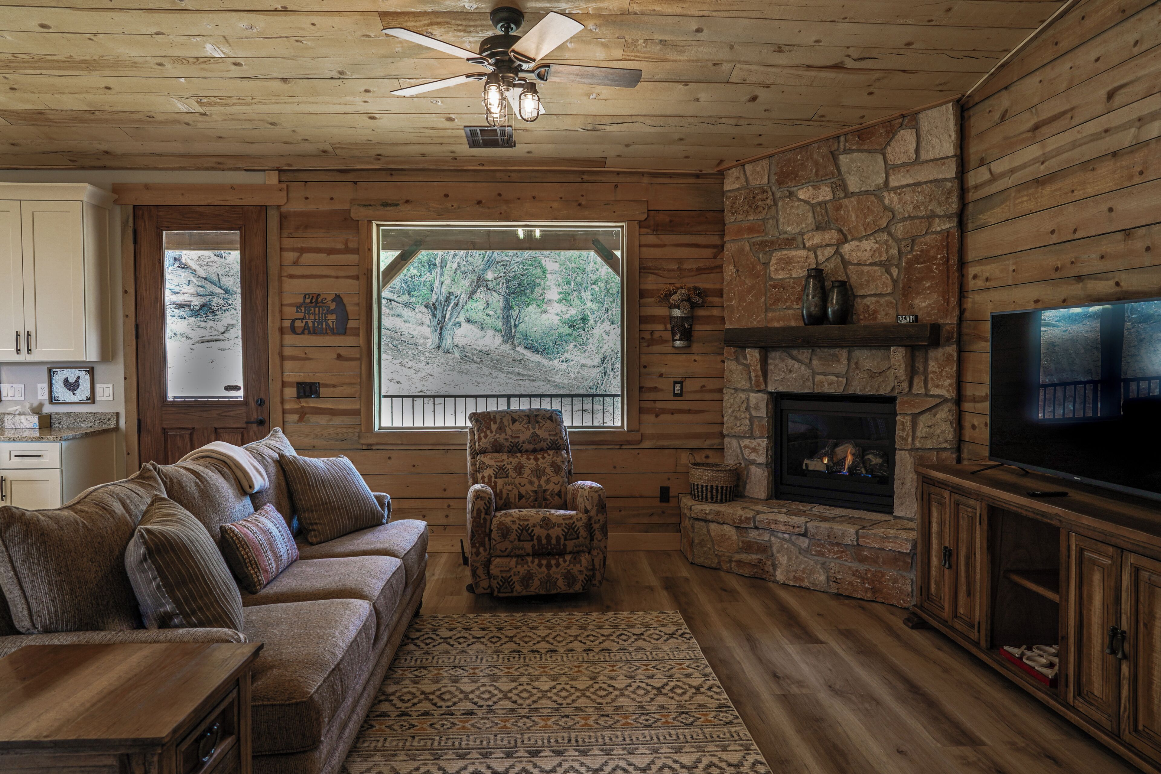 Family House, Valley View | Premium bedding, pillowtop beds, individually decorated