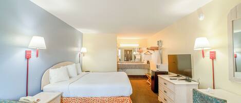 Habitación, 1 cama King size, para no fumadores | Ropa de cama hipoalergénica, escritorio, wifi gratis y ropa de cama