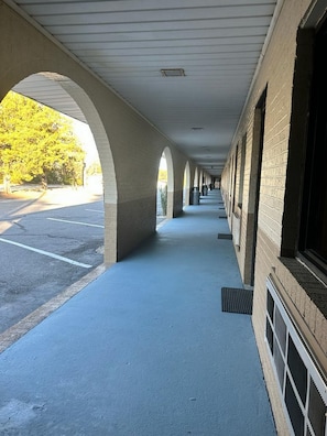 Exterior - Loyalty Inn Rockingham (Rockingham)