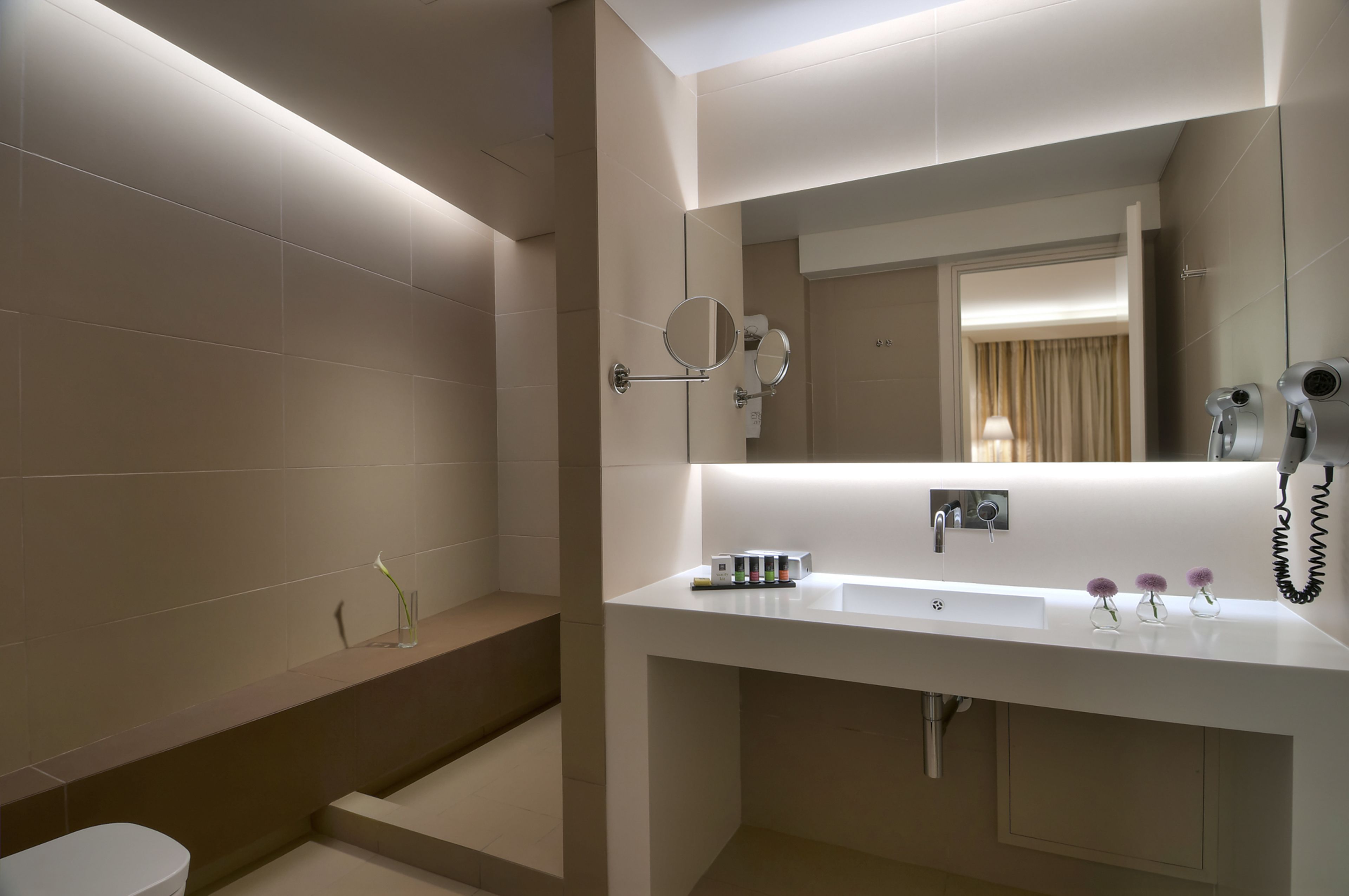 superior room | egyptian cotton sheets, premium bedding, minibar, in-room safe