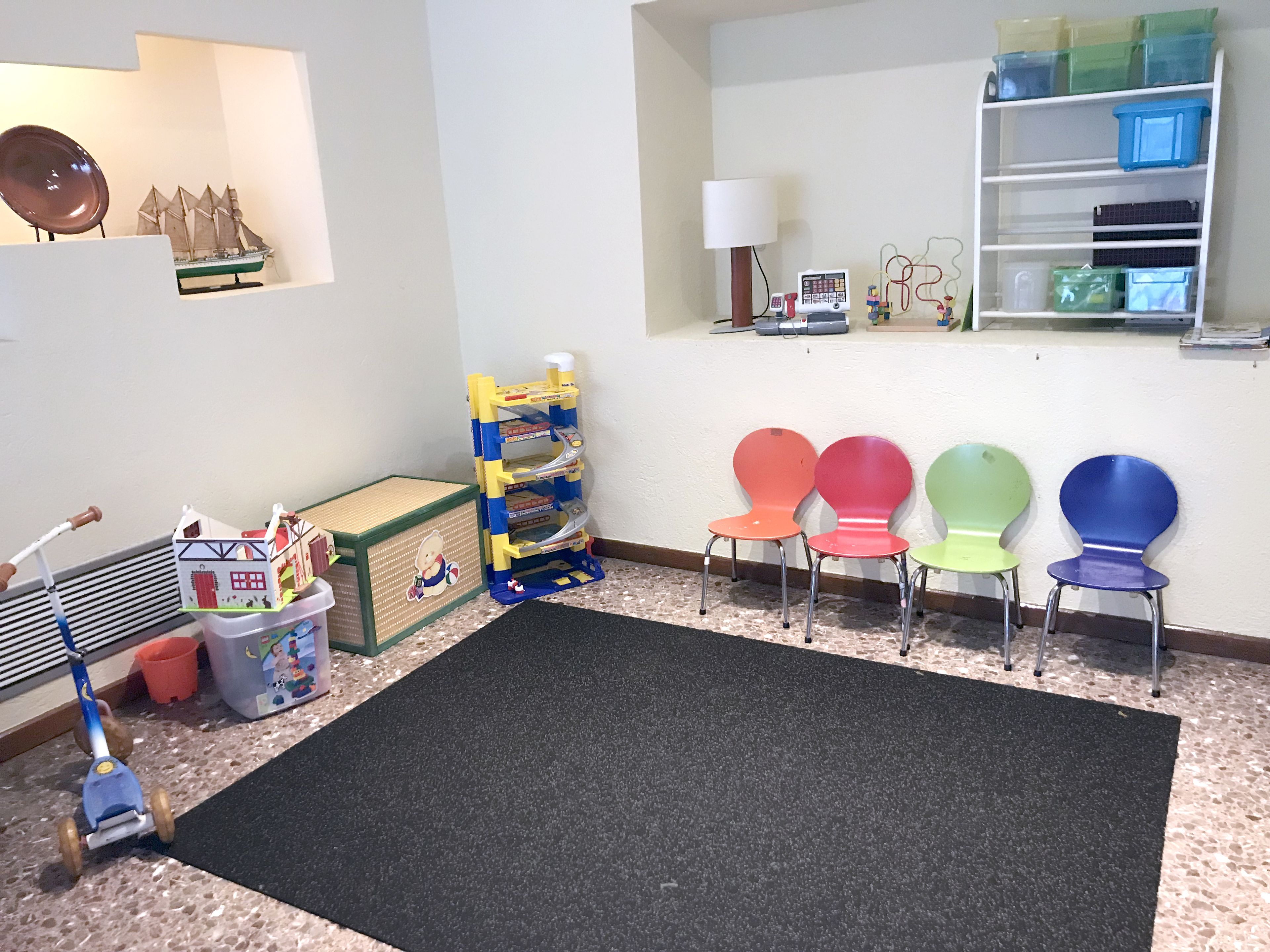 children’s play area – indoor