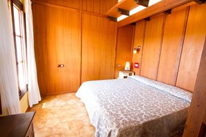 Apartment, 1 Bedroom | Cots/infant beds, rollaway beds, free WiFi
