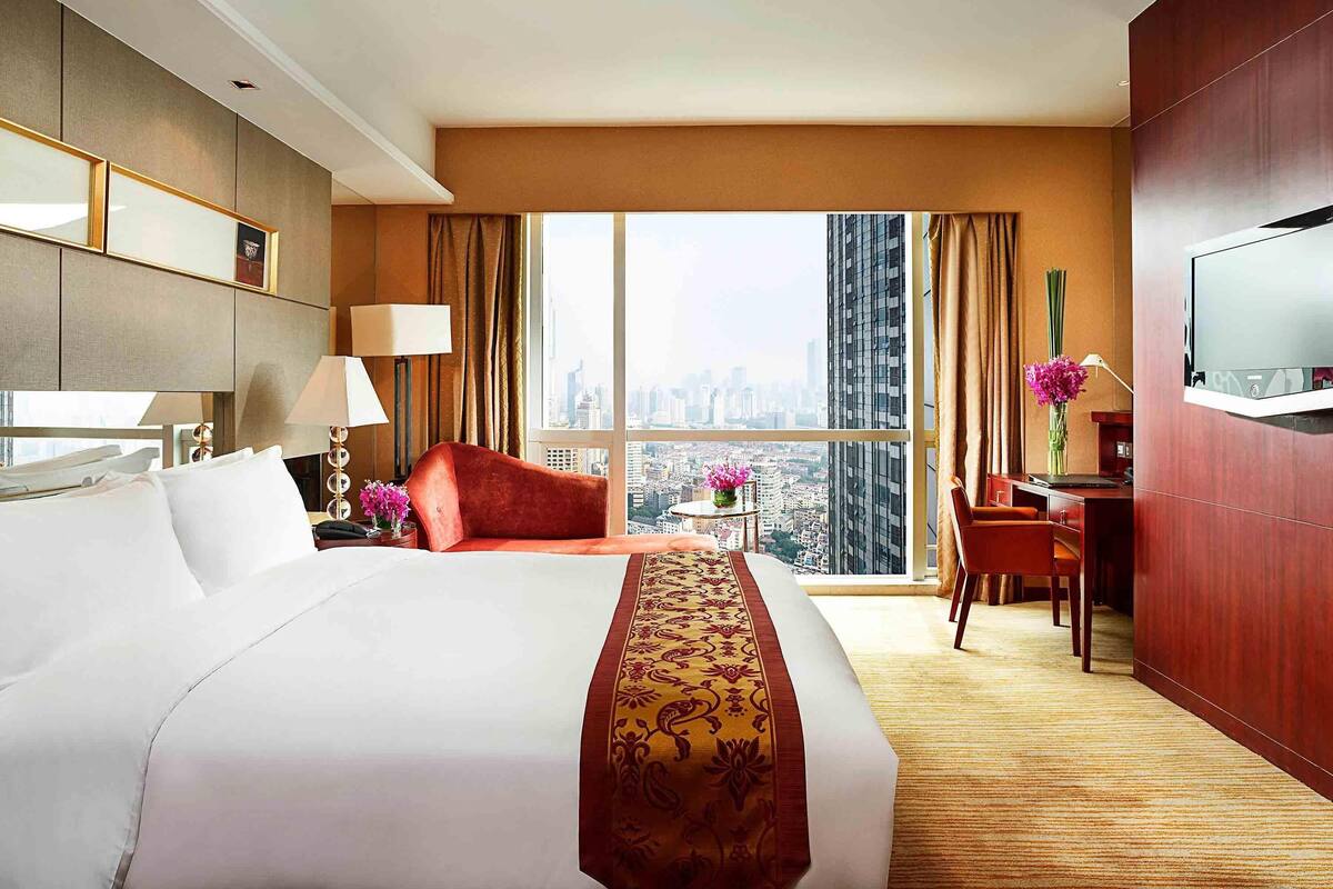 Minibar, in-room safe, desk, soundproofing