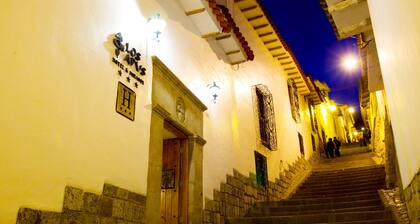 Hotel & Mirador Los Apus