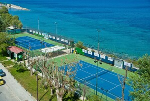 Tennis court