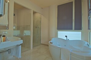 Suite | Whirlwanne