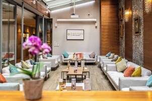 Lounge στο λόμπι