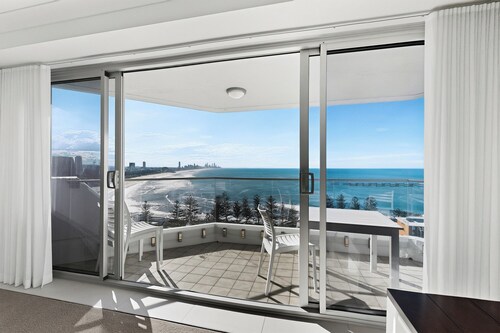 Gemini Court Holiday Apartments