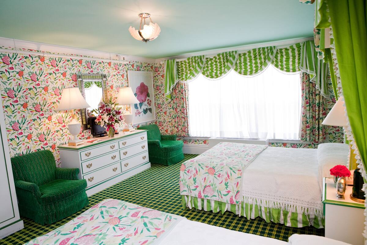 Internet, alarm clocks