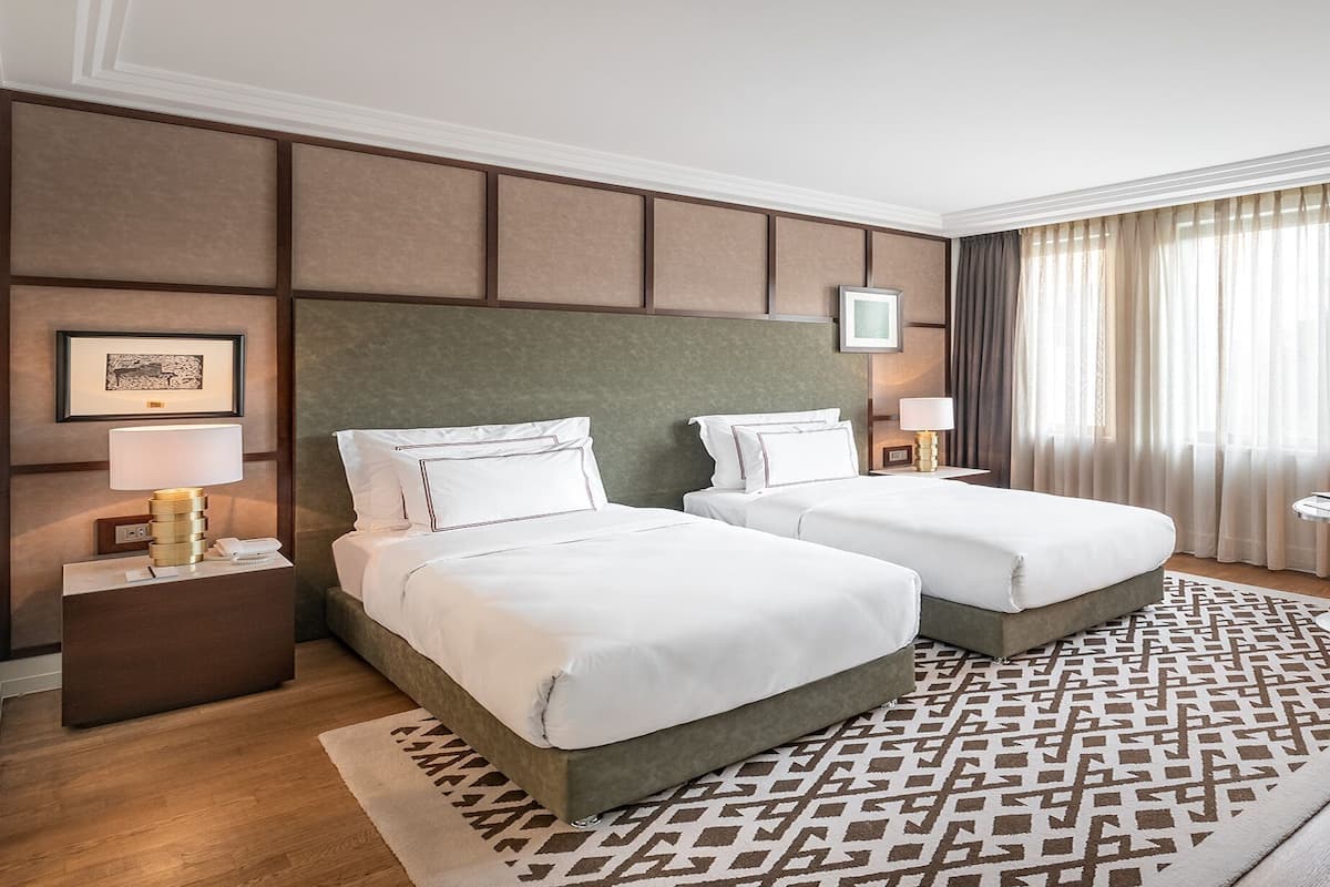 Premium bedding, minibar, in-room safe, desk
