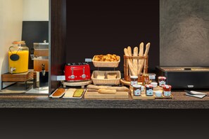 Daily buffet breakfast (EUR 15 per person)