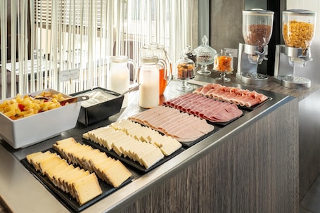 Daily buffet breakfast (EUR 15 per person)