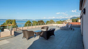 Unclassified image, 2 of 46, button - Hotel Evian-les-Bains by Leonardo Hotels (Evian-les-Bains)
