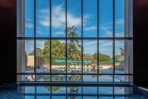 Seasonal outdoor pool, sun loungers