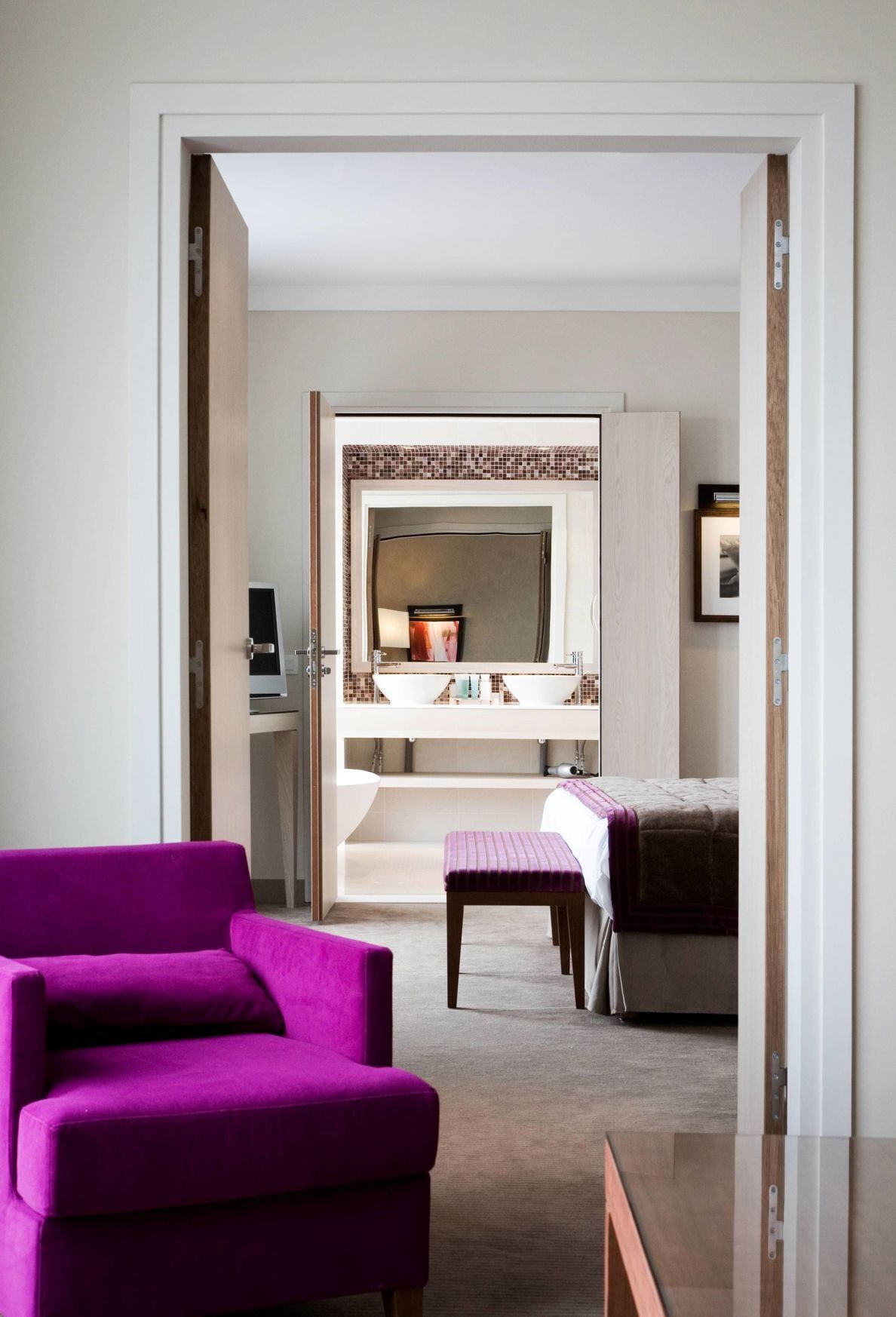 Premium bedding, minibar, in-room safe, desk