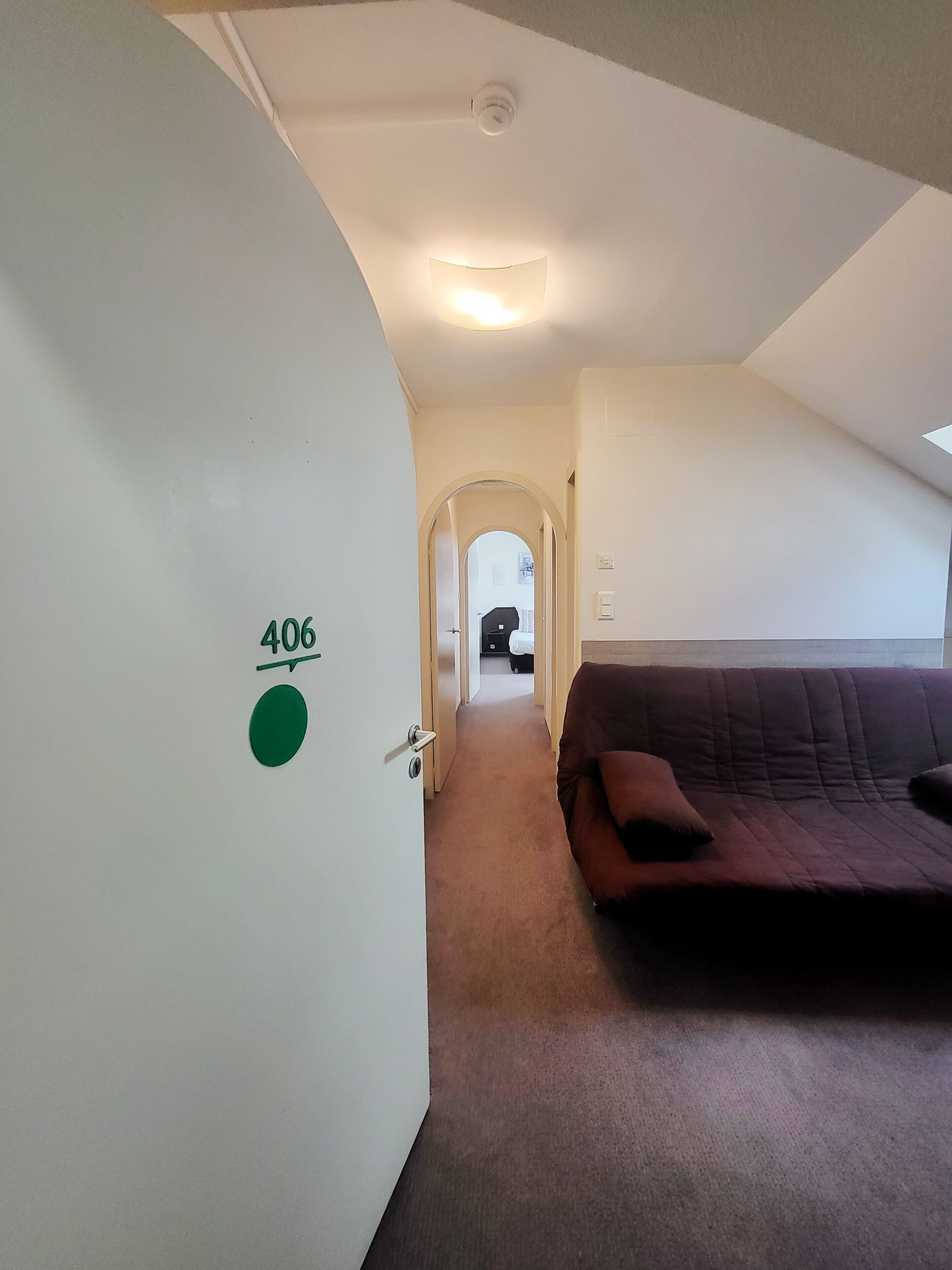 blackout curtains, soundproofing, free cots/infant beds