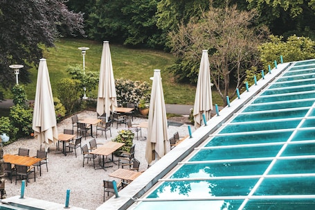 防过敏的被褥、羽绒被、客房内保险箱、笔记本电脑工作区