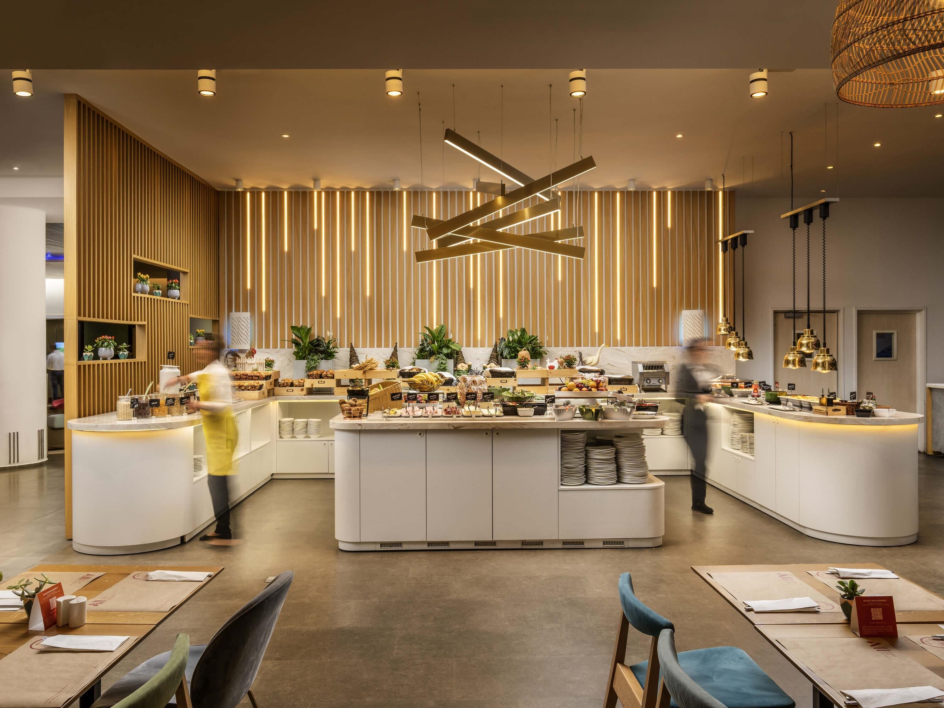 Daily buffet breakfast (EUR 21 per person)