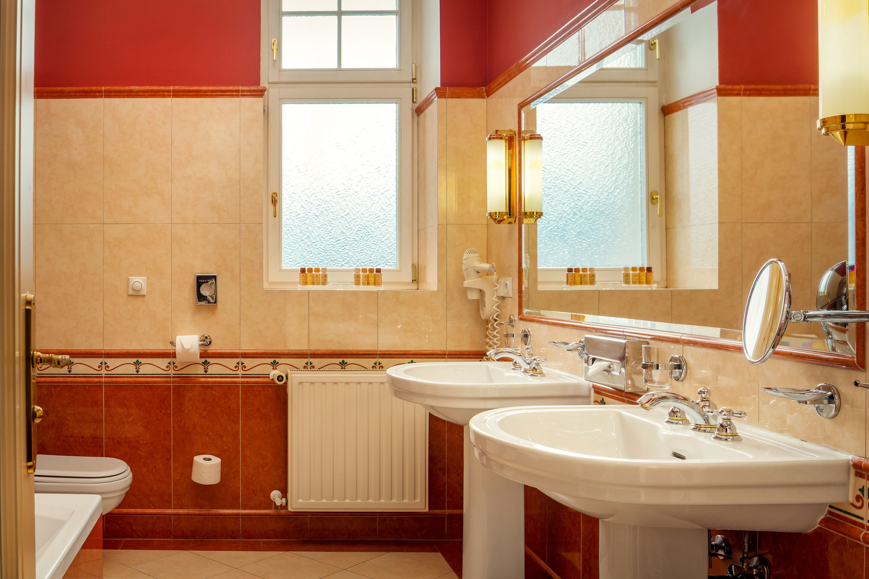 combined shower/bathtub, free toiletries, hair dryer, bathrobes