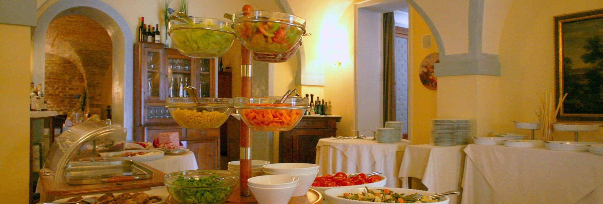 Mittagessen und Abendessen, lokale Küche