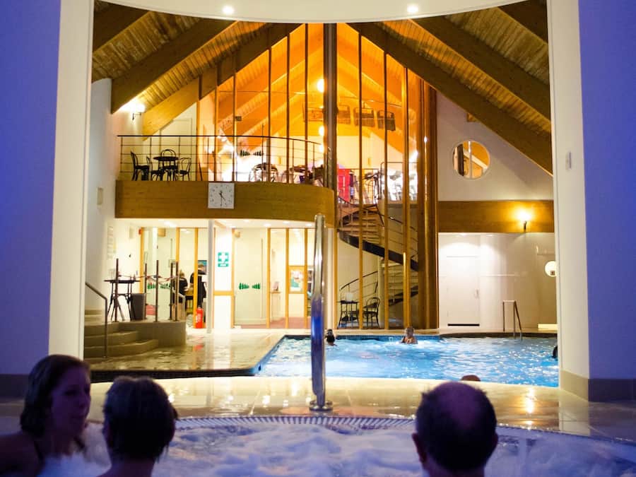 Sauna, hot tub, steam room, body treatments, hydrotherapy