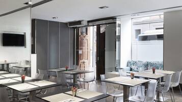 Daily buffet breakfast (EUR 15 per person)