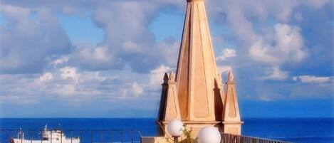 إطلالة من الشرفة