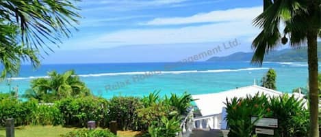 Pemandangan pantai/laut