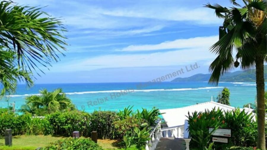 Le Relax Hotel and Restaurant