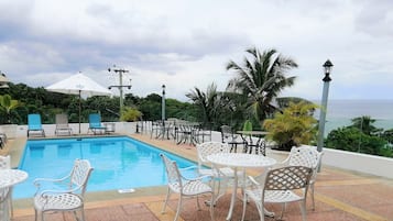 Outdoor pool, open 6:30 AM to 6:00 PM, sun loungers