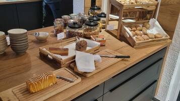 Frokostbuffé er inkludert hver dag