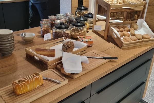 Tägliches inbegriffenes Frühstücksbuffet