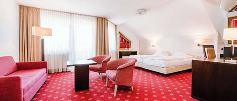 Literie hypoallergénique, minibar, coffres-forts dans les chambres