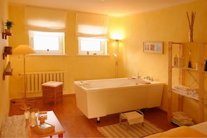 Salas de tratamiento para parejas, sauna y baño de vapor 