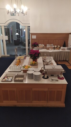 Desayuno bufé gratuito y diario