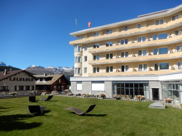 Fachada del alojamiento - Noche