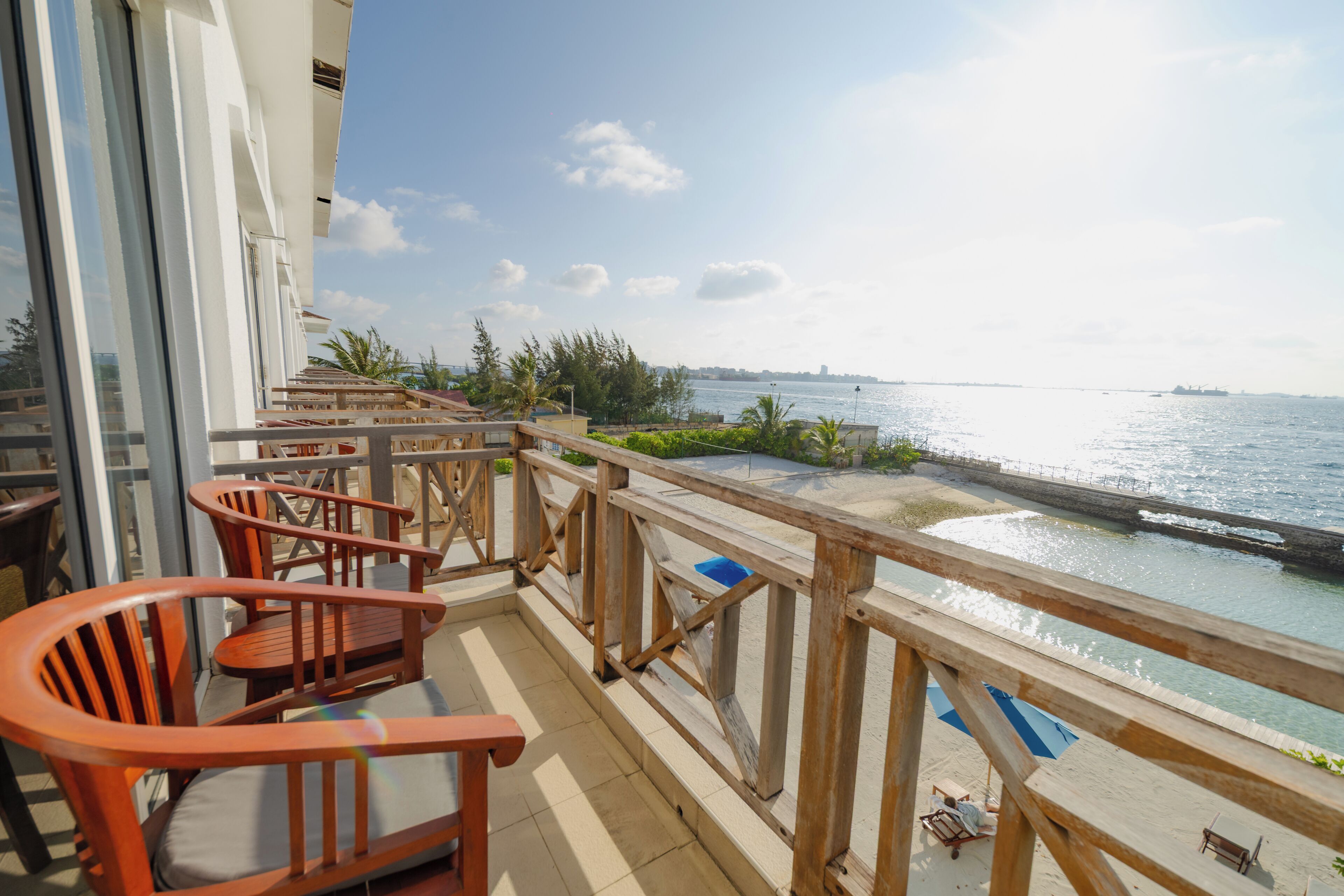 Deluxe Sea View Twin Bed | Balcony view