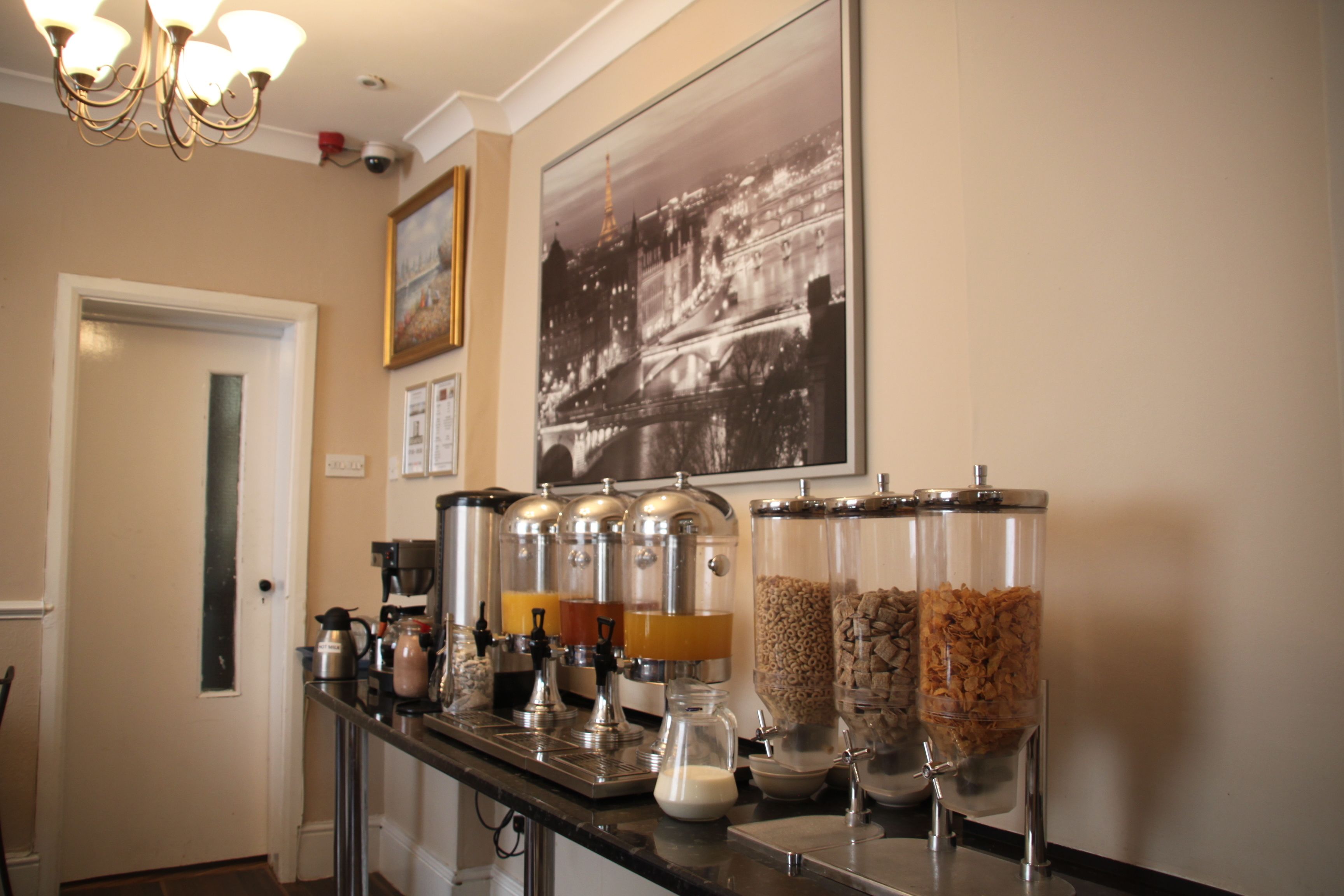 Photo - Sheriff Hotel