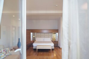 Sunshine Grand View Suite | Frette Italian sheets, premium bedding, minibar, in-room safe - Hotel Raito Wellness & SPA (Vietri sul Mare)