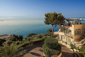 View from property - Hotel Raito Wellness & SPA (Vietri sul Mare)