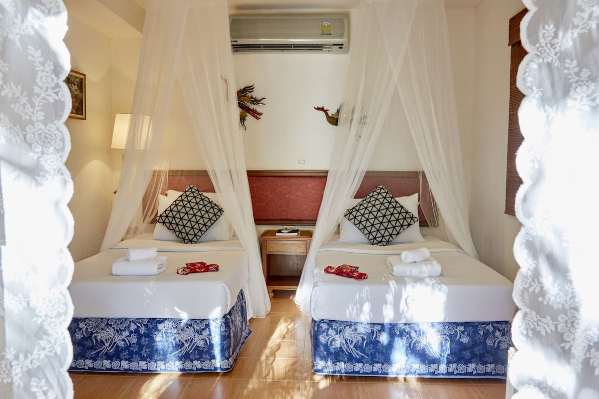 In-room safe, free WiFi