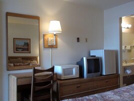 Desk, WiFi (free), bed sheets