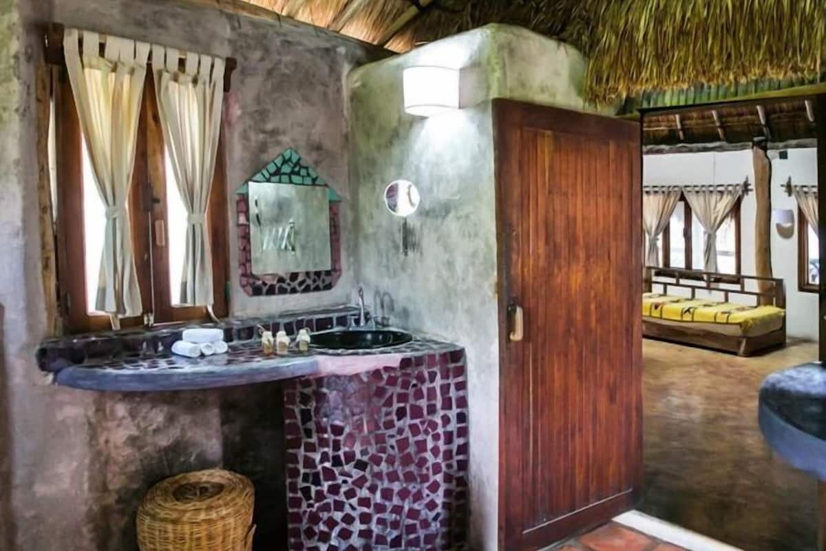 bathroom | shower, free toiletries, towels