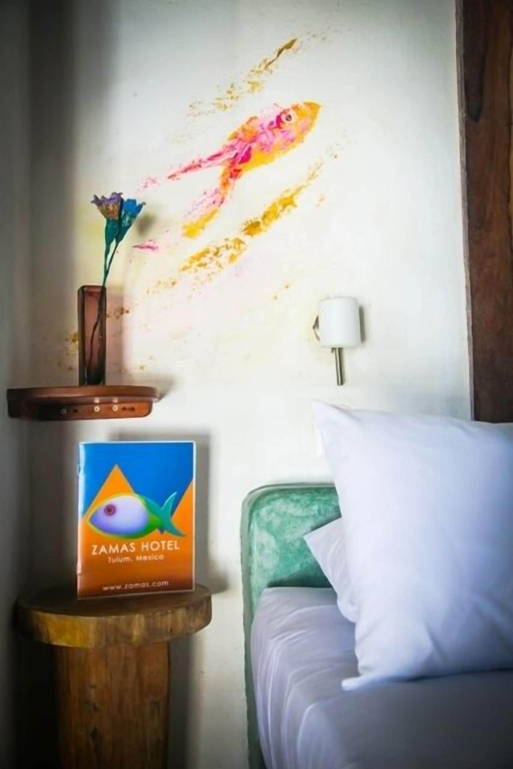 1 bedroom, in-room safe