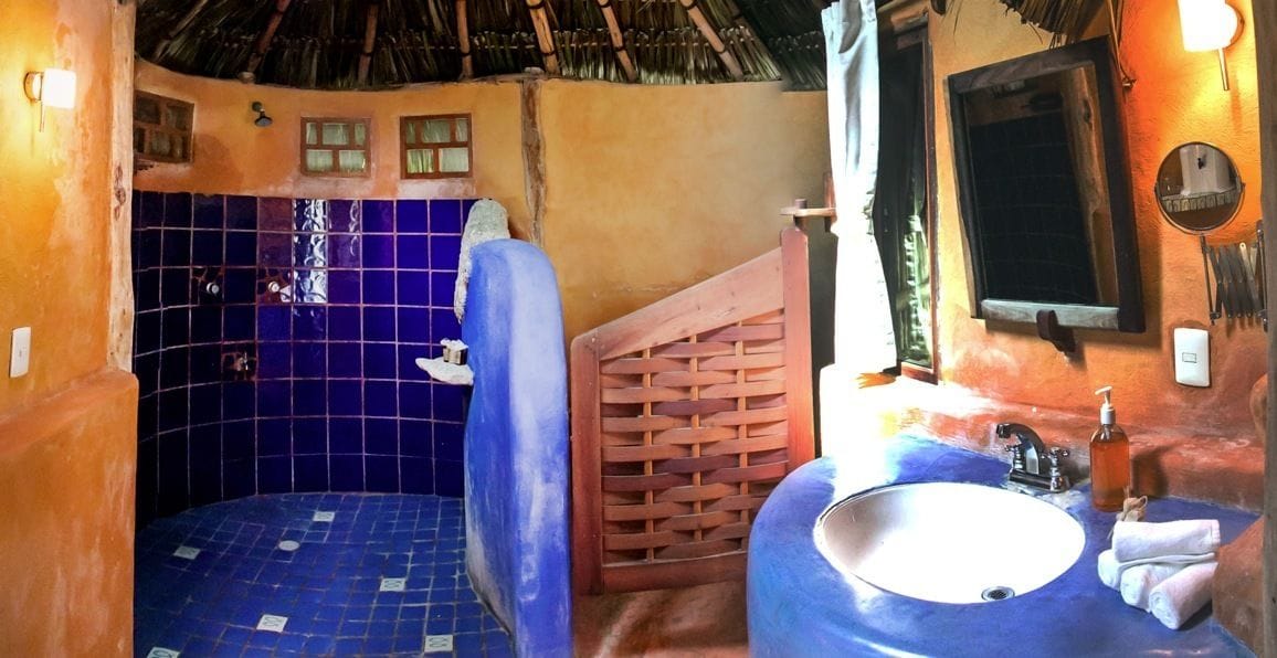 bathroom | shower, free toiletries, towels